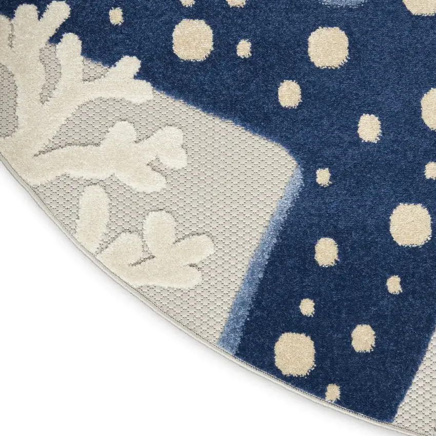 5' Blue And Gray Round Indoor Outdoor Area Rug Photo 9