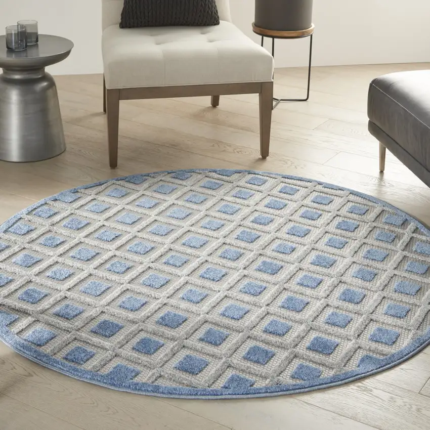 5' Blue And Gray Round Indoor Outdoor Area Rug Photo 7