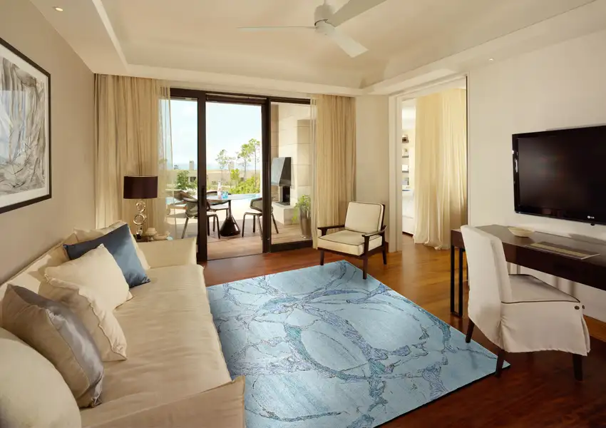 Blue and Ivory Abstract Hand Tufted Area Rug Photo 6