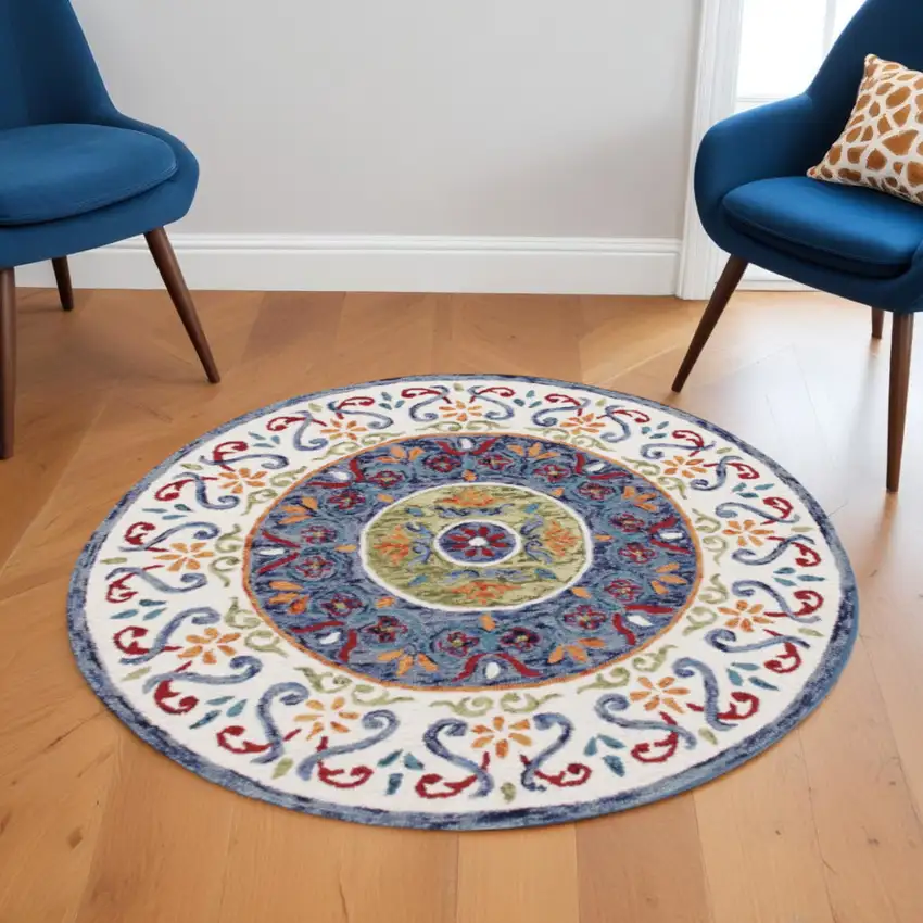 6' Blue And White Round Wool Hand Tufted Area Rug Photo 2