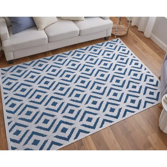 Blue and White Power Loom Area Rug Photo 6