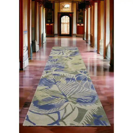 2' X 10' Blue Or Green Oversized Leaves Wool Indoor Runner Rug Photo 1