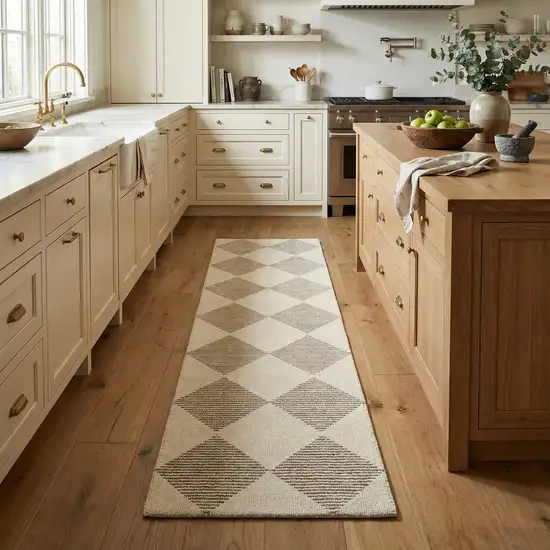 Brown And Beige Geometric Runner Rug Photo 5