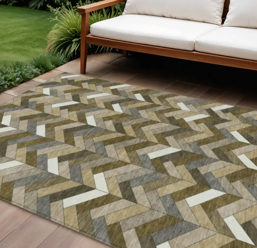 Brown And Ivory Geometric Washable Indoor Outdoor Area Rug Photo 1