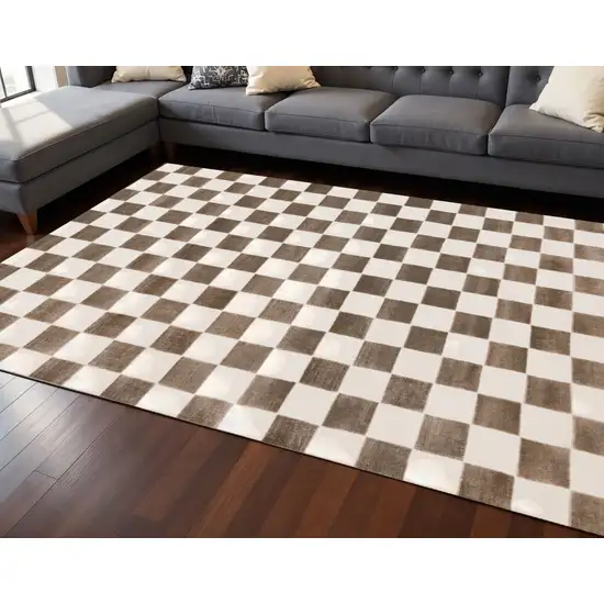 Brown And White Geometric Area Rug Photo 1