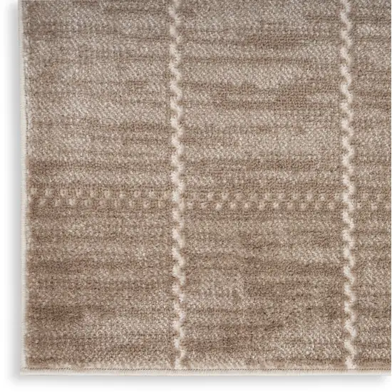 Brown Geometric Area Rug Photo 9