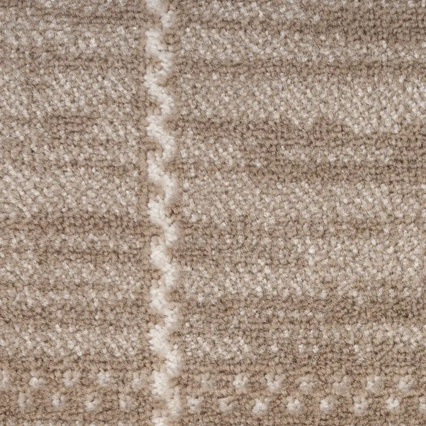 Brown Geometric Area Rug Photo 4