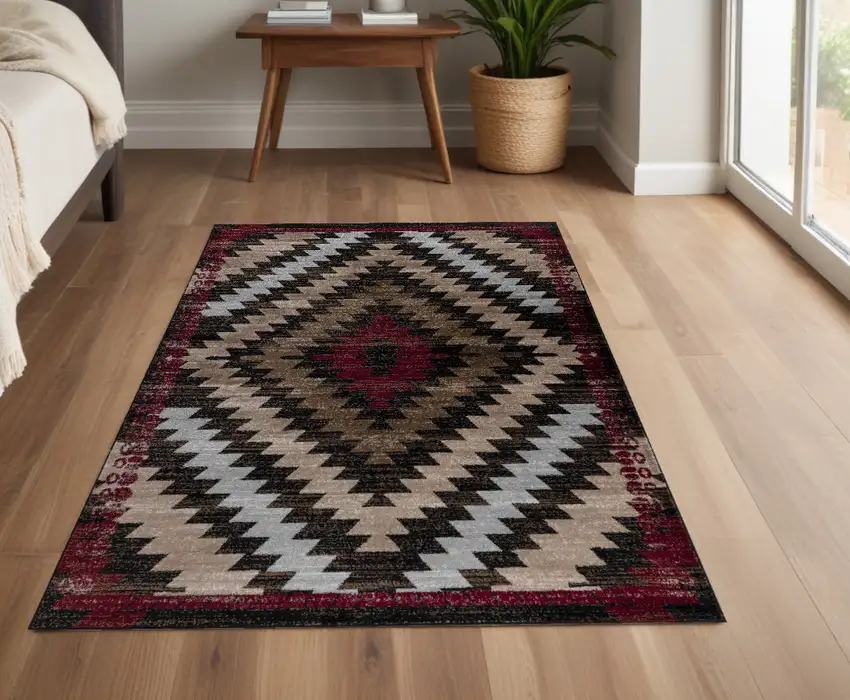 Brown Geometric Area Rug Photo 1