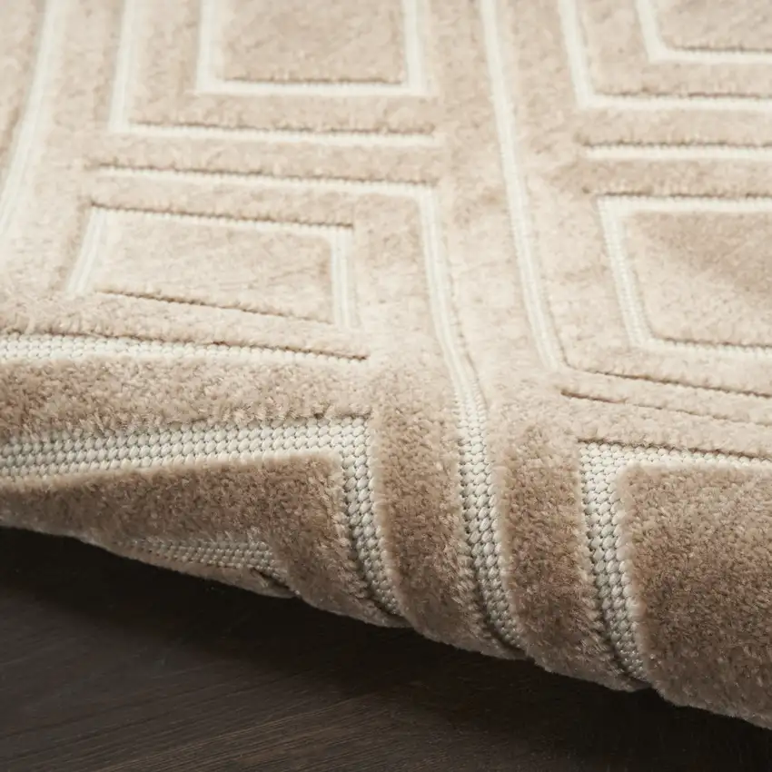 Brown Geometric Area Rug Photo 5