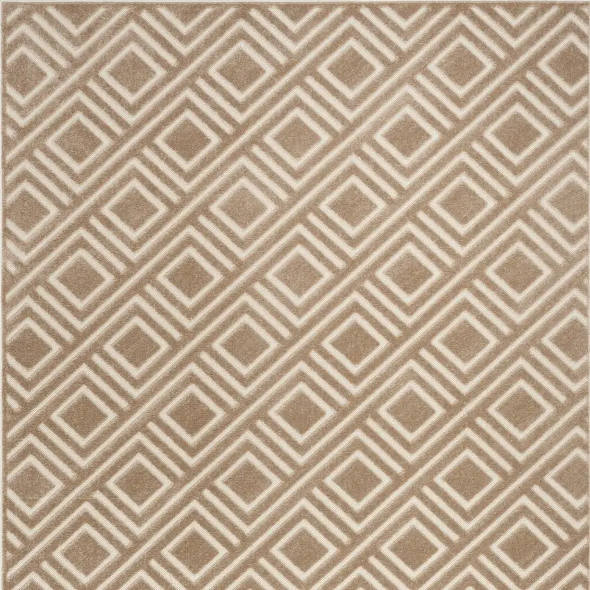 Brown Geometric Area Rug Photo 7