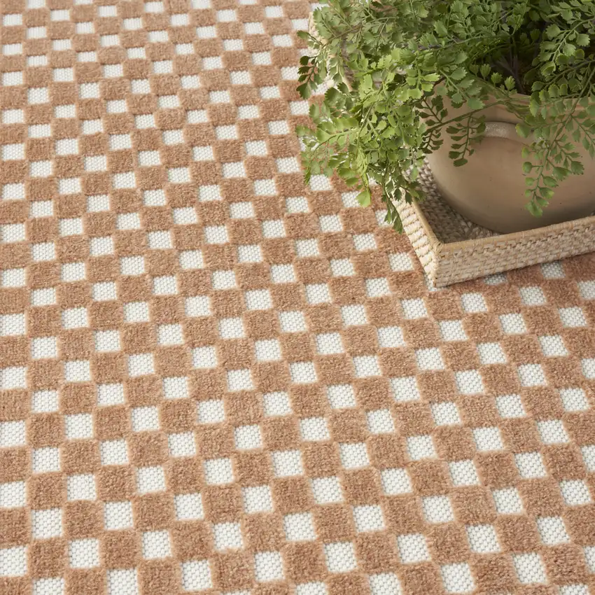 Brown Geometric Area Rug Photo 8