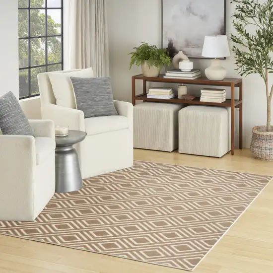 Brown Geometric Area Rug Photo 3