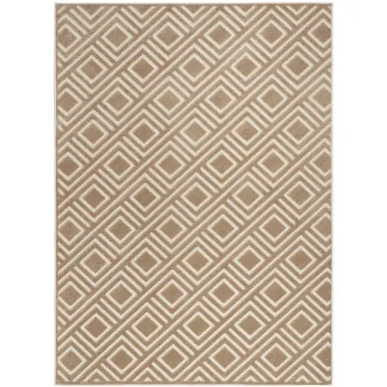 Brown Geometric Area Rug Photo 1