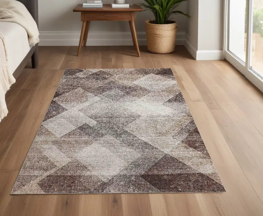 Brown Geometric Stain Resistant Area Rug Photo 1