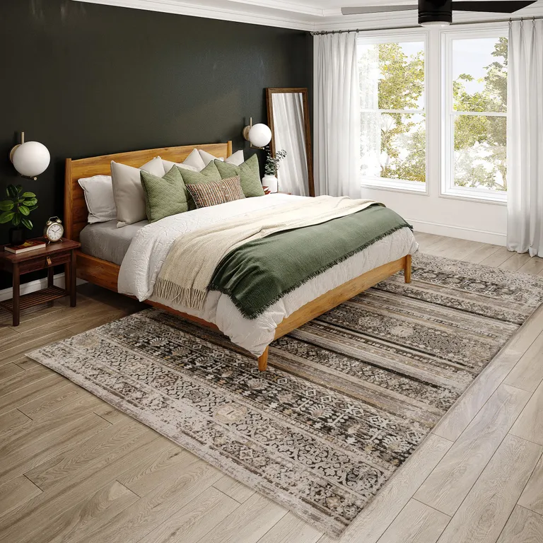 Brown Oriental Area Rug With Fringe Photo 1