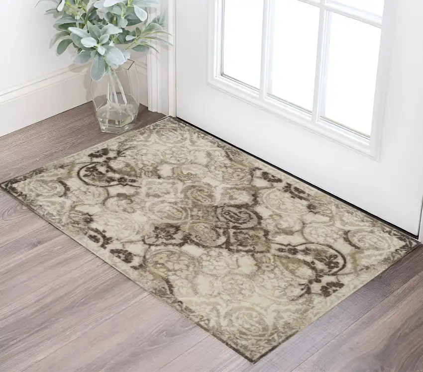 Brown Oriental Area Rug Photo 1