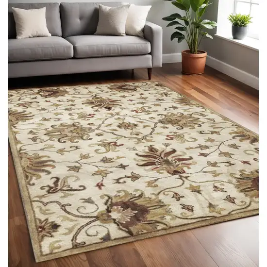 Champagne Red And Brown New Zealand Lambs Wool Floral Medallion Hand Tufted Area Rug Photo 2