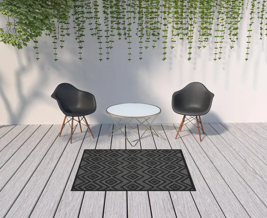 Charcoal Black Argyle Indoor Outdoor Area Rug Photo 2