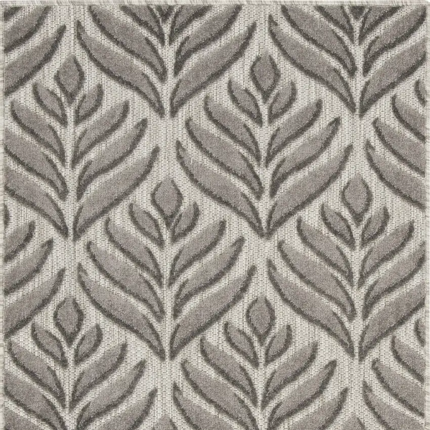 Charcoal Floral Indoor Outdoor Area Rug Photo 8