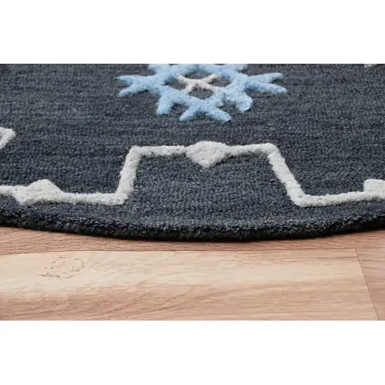 Charcoal Geometric Border Area Rug Photo 5