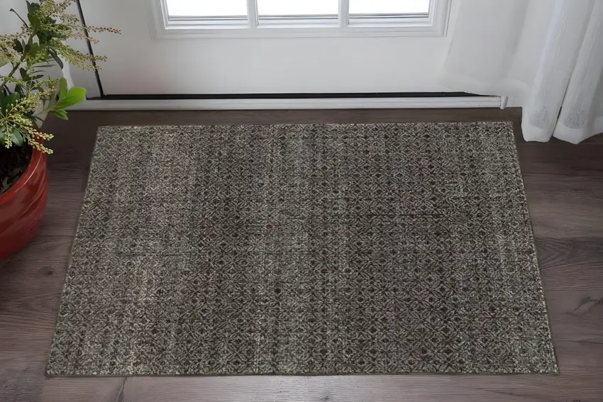 Gray Geometric Power Loom Area Rug Photo 1