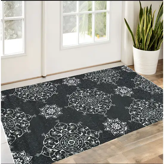 Charcoal Medallion Hand Tufted Area Rug Photo 1