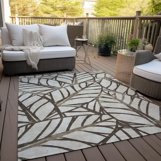 Chocolate And Beige Floral Washable Indoor Outdoor Area Rug Photo 9