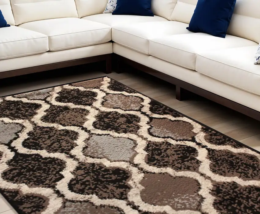 Chocolate Quatrefoil Power Loom Distressed Stain Resistant Area Rug Photo 1