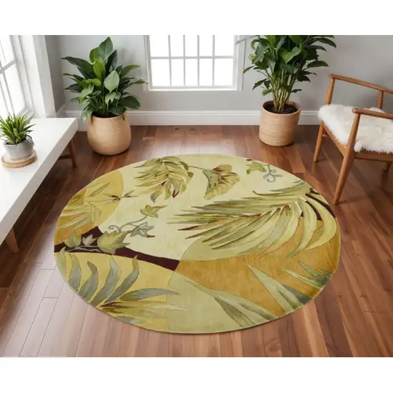 8' Coral Green And Ivory Wool Tropical Botanical Hand Tufted Round Rug Photo 1