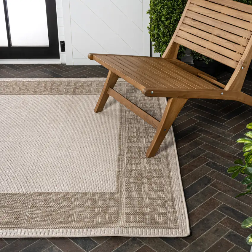 Cream And Beige Indoor Outdoor Area Rug Photo 9