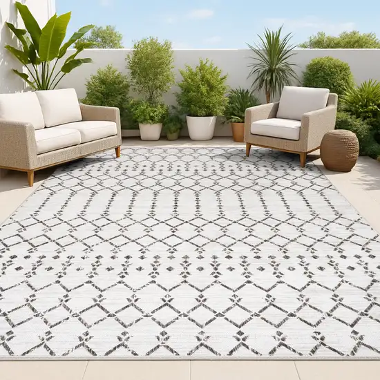 Cream And Black Trellis Indoor Outdoor Area Rug Photo 4