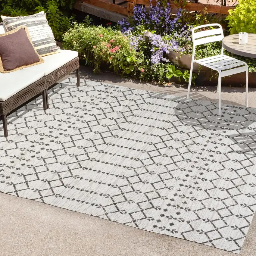 Cream And Black Trellis Indoor Outdoor Area Rug Photo 9