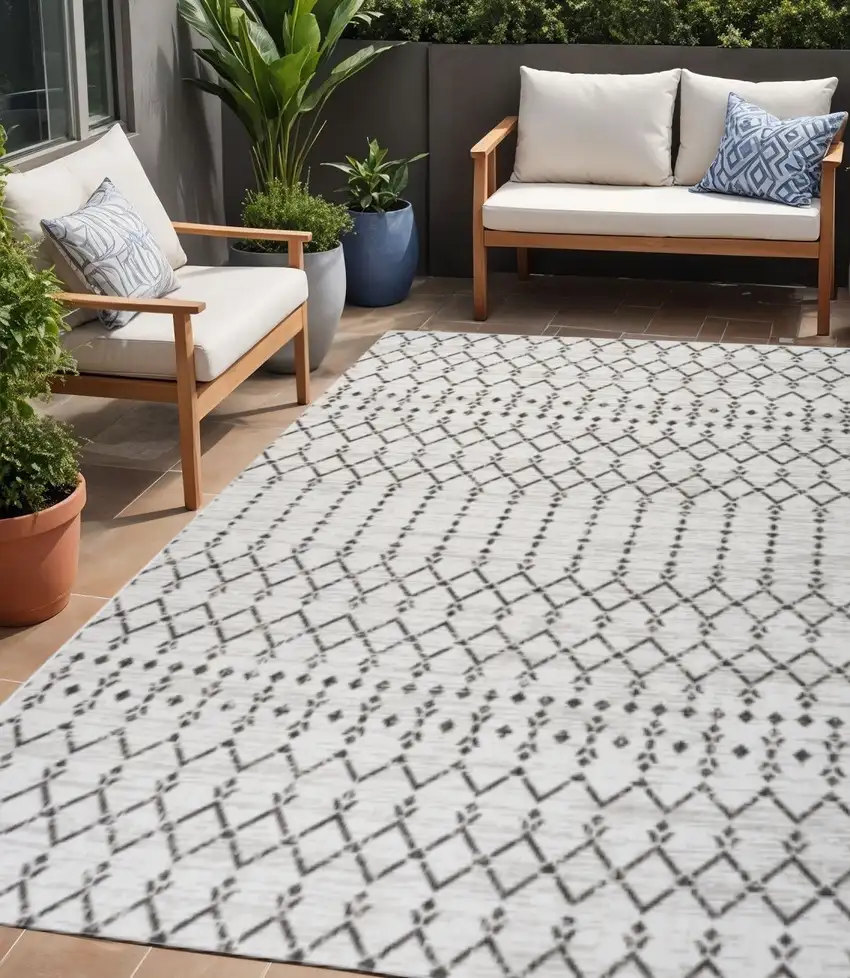 Cream And Black Trellis Indoor Outdoor Area Rug Photo 1