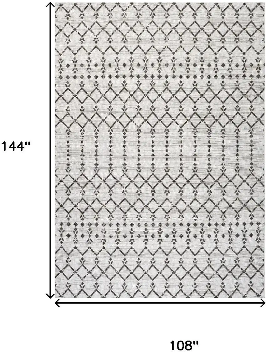 Cream And Black Trellis Indoor Outdoor Area Rug Photo 5