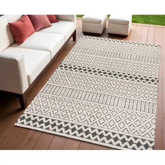 Cream And Black Trellis Indoor Outdoor Area Rug Photo 1