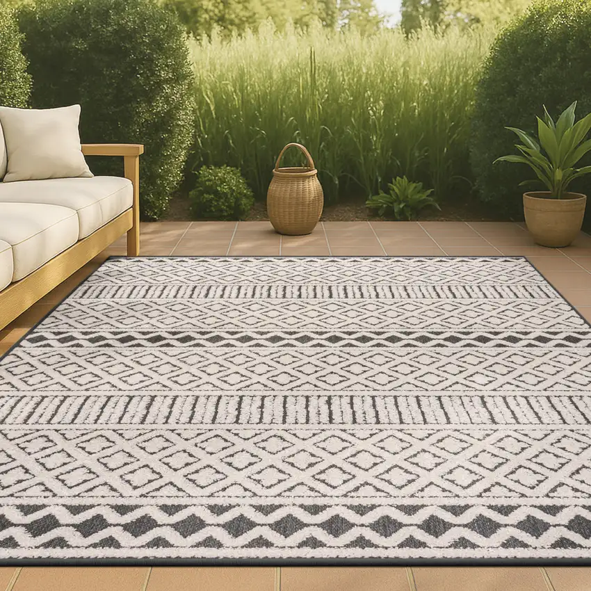 Cream And Black Trellis Indoor Outdoor Area Rug Photo 4
