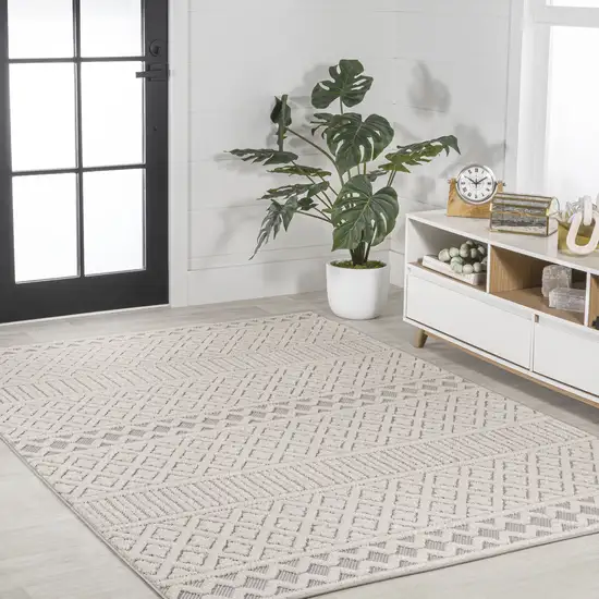 Cream And Gray Trellis Indoor Outdoor Area Rug Photo 7