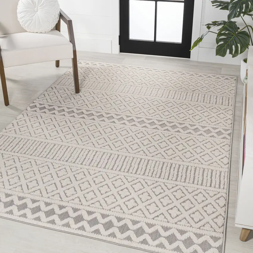 Cream And Gray Trellis Indoor Outdoor Area Rug Photo 4