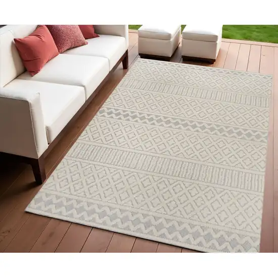 Cream And Gray Trellis Indoor Outdoor Area Rug Photo 1
