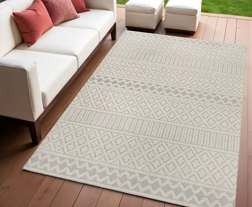 Cream And Gray Trellis Indoor Outdoor Area Rug Photo 1