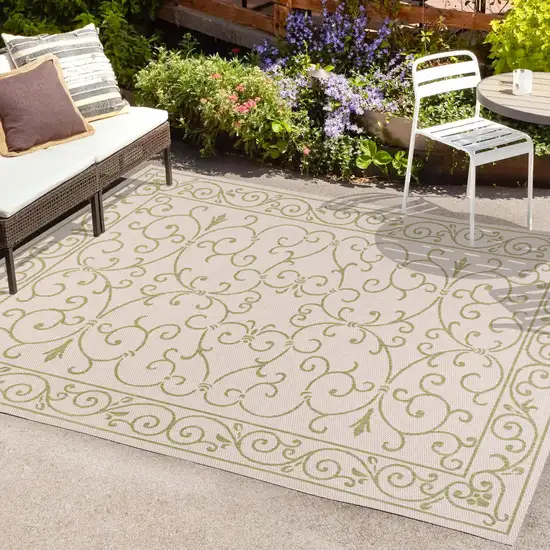 Cream And Green Medallion Indoor Outdoor Area Rug Photo 9