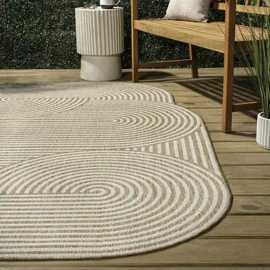Cream And Natural Abstract Indoor Outdoor Area Rug Photo 7