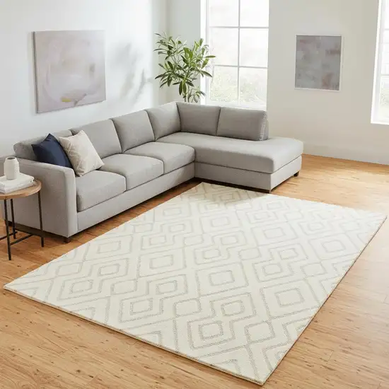 Cream Area Rug Photo 1