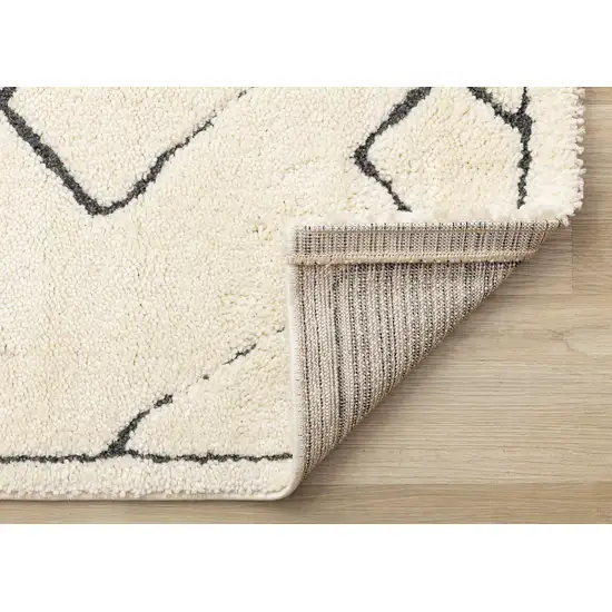 Cream Area Rug Photo 8