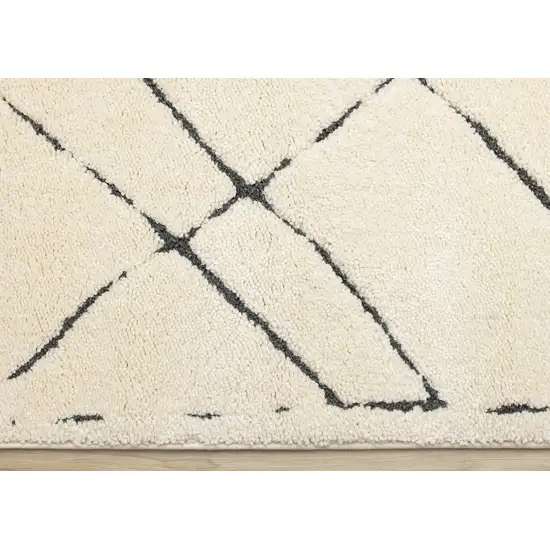 Cream Area Rug Photo 9