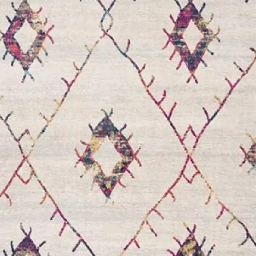 Cream Damask Area Rug Photo 4