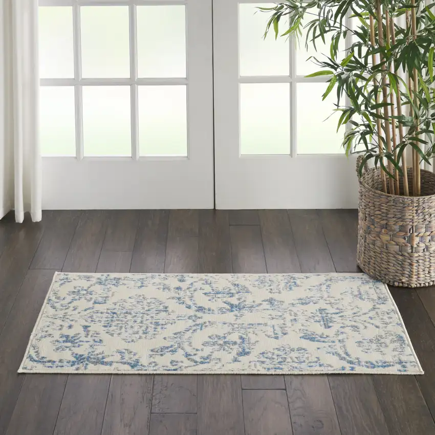 Cream Damask Power Loom Area Rug Photo 4