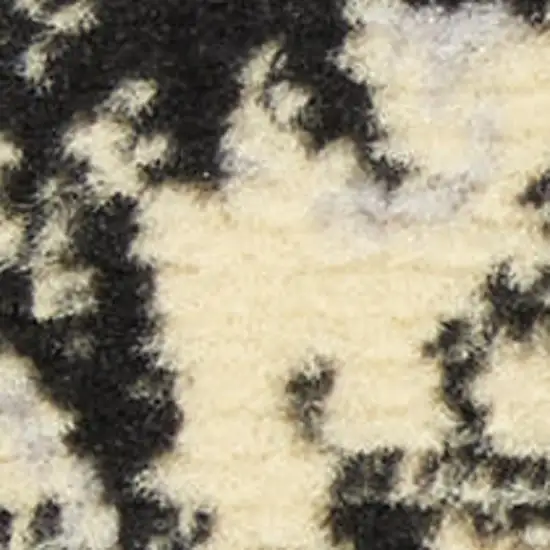 Cream Damask Power Loom Area Rug Photo 1