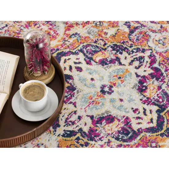 Cream Decorative Medallion Runner Rug Photo 6