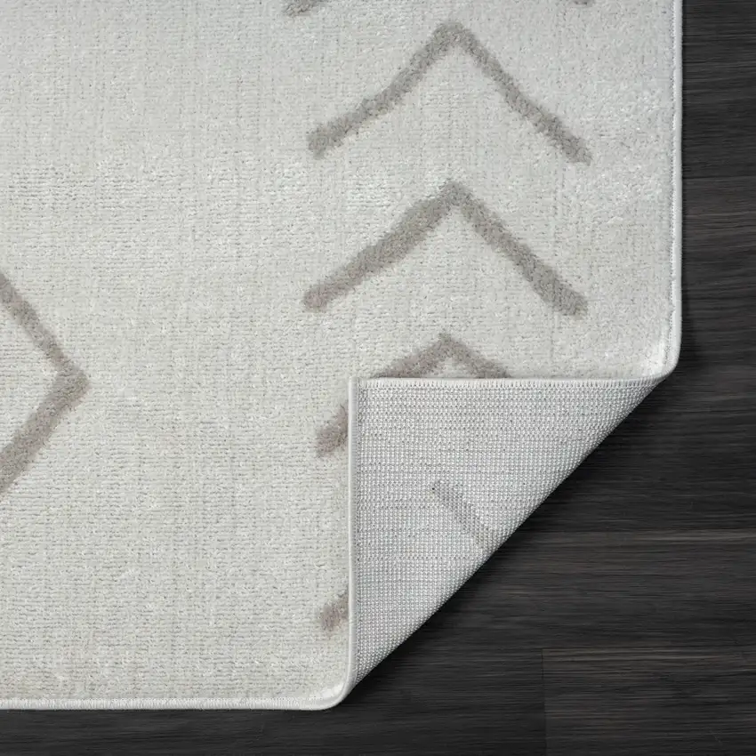 Cream Diamond Area Rug Photo 6